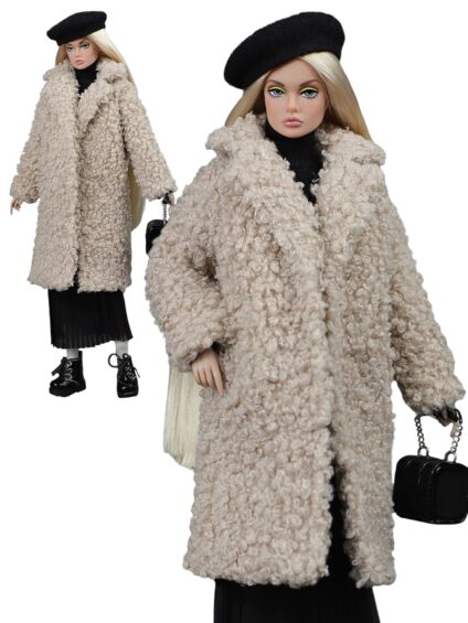 FA-058-05 Шуба Fashion Teddy Bear карамельно-бежевая одежда для кукол 29 см типа Fashion Royalty