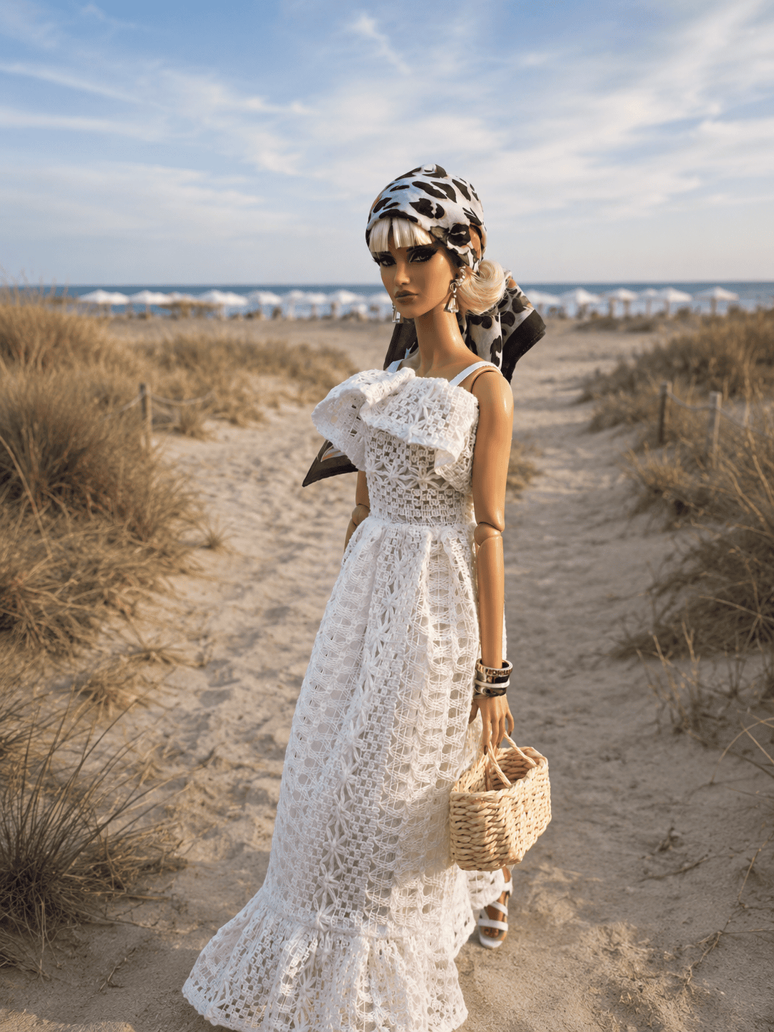 FA-021-11 Белый кружевной сарафан кроше для кукол Барби, Poppy Parker, Fashion Royalty и NuFace (Копировать)
